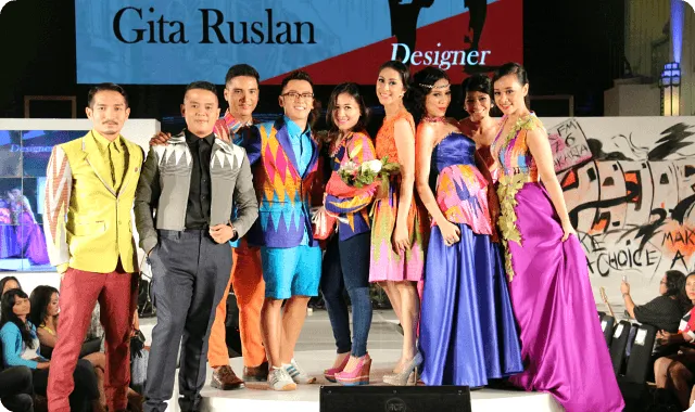 Perkaya Pengetahuan dan Style Kamu dengan Aneka Tenun Tradisional Ini 10