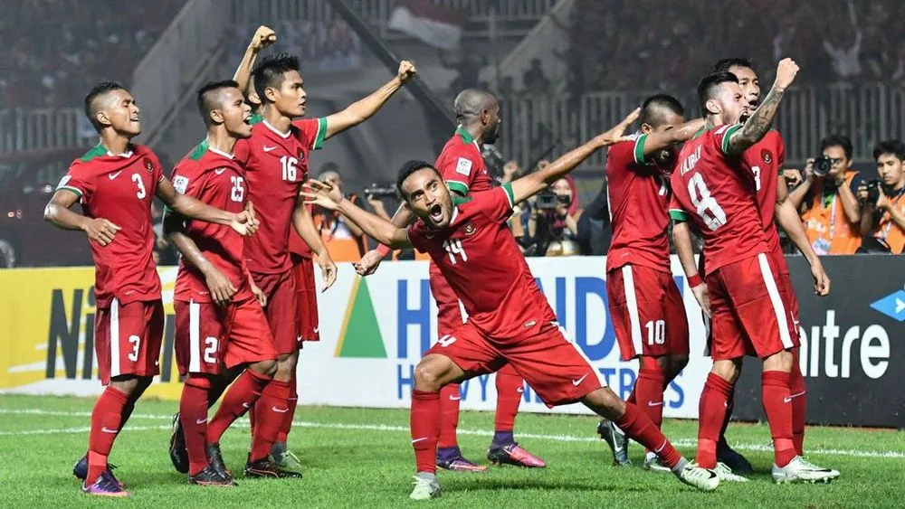 Selain 'Om Telolet Om', 7 Hal Ini Bisa Bikin Rakyat Indonesia Kompak. Nggak Pandang Latar Belakang! 8