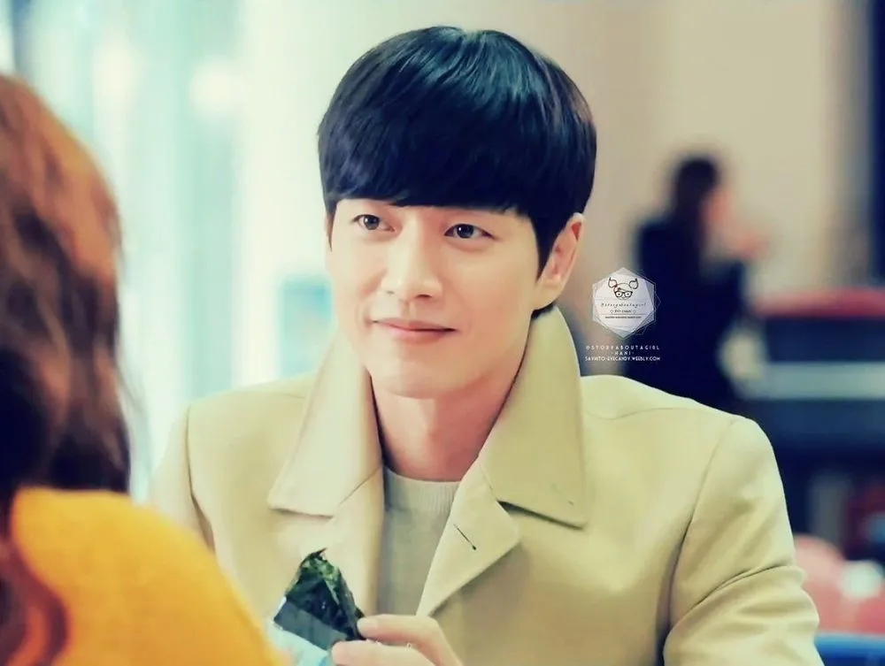 10 Ahjussi Ganteng yang Lahir di Tahun 80-an Awal Tapi Wajah dan Senyumnya Masih Rasa Oppa 90-an 20