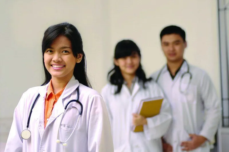 8 Fakultas Ini Bakal Bikin Cowok Betah Kuliah. Banyak Cewek-cewek yang Cantik Banget di Dalamnya! 9