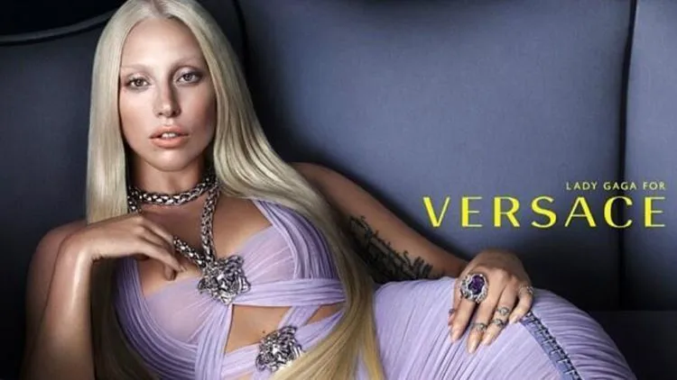 13 Audio Cara Mengucap Nama Brand Fashion Ternama. Sambil Belajar Bahasa Perancis dan Italia 20