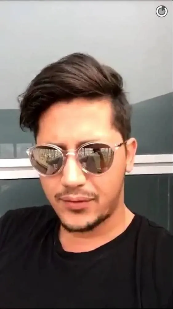Style Kece Hamish Daud dan Keenan Pearce. Bukti Bahwa Kak Yaya Nggak Pernah Salah Pilih 18