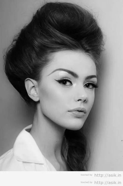 Model Gaya Rambut Wanita dari Tahun 1800an Sampai Sekarang. Kamu Suka yang Mana, Girls? 16