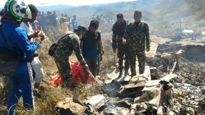 Hercules Jatuh Di Wamena, Peristiwa Ke-6 Tahun Ini. Meski Tidak Perang, Pesawat TNI Kita Berguguran 6