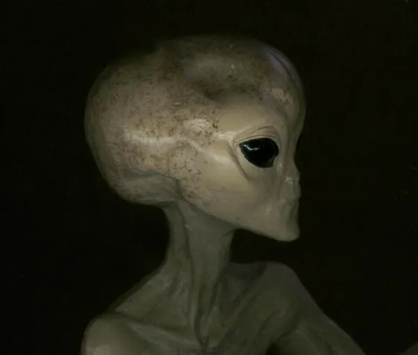 Efek Globalisasi, 7 Hantu Asli Indonesia Ini Pun Mulai Berlagak Kebarat-baratan. Seberapa Mirip? 16