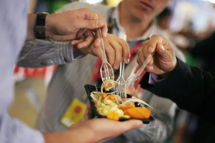 6 Trik Mencicipi Hidangan di Vendor Resepsi, Biar Nggak Kecewa Saat Hari-H Nanti 7
