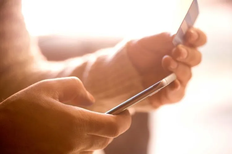 Kamus Lengkap 30 Istilah dalam Online Shop, Pedoman Agan dan Sista yang Hobi Belanja 39