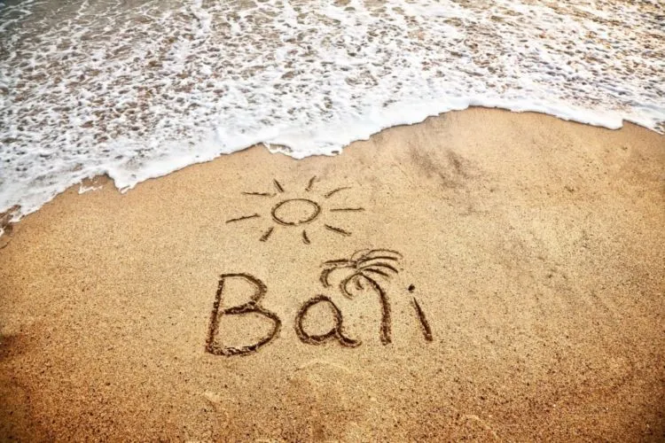 Intip 7 Tips Romantis Ekonomis untuk Bulan Madu di Bali Ala-ala Rain-Kim Tae Hee 9