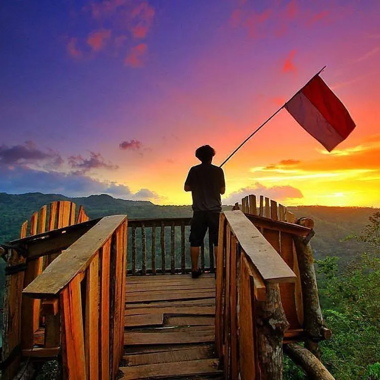Bagi Pecinta Selfie, Bukit Mojo di Mangunan Harus Segera Kamu Datangi. Lagi Ngehits Banget Nih! 14