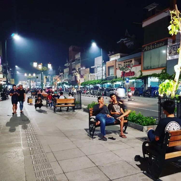 Potret Terbaru Jalan Malioboro, Jogja. Buat yang Punya Banyak Kenangan Jangan Baper, Ya! 12