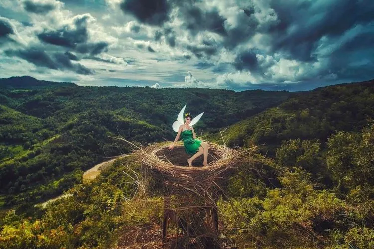 Bagi Pecinta Selfie, Bukit Mojo di Mangunan Harus Segera Kamu Datangi. Lagi Ngehits Banget Nih! 18