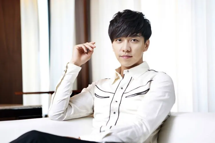 9 Oppa Korea Ini Ternyata Sering Mampir ke Indonesia. Siapa Tahu Kamu Pernah Berpapasan di Jalan! 14