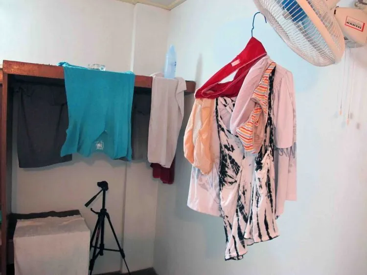 Buat Cewek yang Pengen Nglempar Sesuatu ke Cowoknya yang Nyebelin, 8 Benda Ini Bisa Mewakilimu! 11