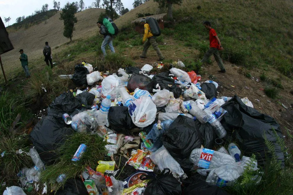 Selain Kasus UII, Ini 4 Hal Memalukan Lainnya yang Bikin Citra Pecinta Alam Tercoreng. Asli Parah! 8