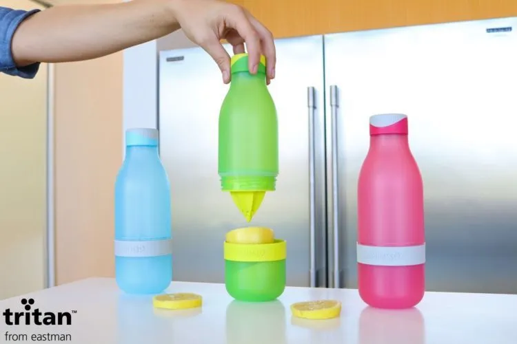 12 Tumbler yang Terlalu Lucu dan Menggemaskan, Minum Infused Water Tak Lagi Jadi Soal! 20