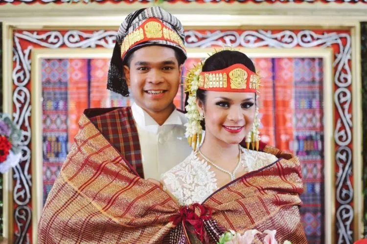 Cewek dari 6 Daerah Ini Dikenal 'Mahal' Dinikahi. Cowok Harus Kerja Keras Dulu untuk Memperistri 8
