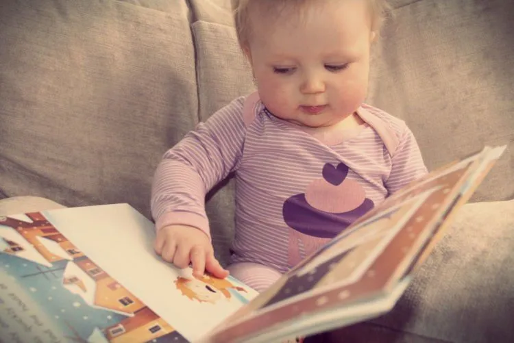 8 Kebiasaan Mama yang Bikin Bayi Jadi Cerdas. Sudah Lakukan Belum, Ma? 15
