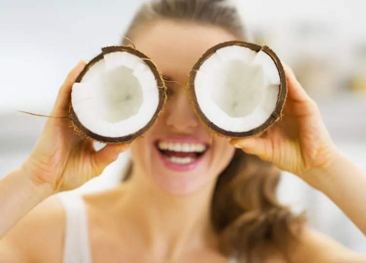 Ganti Night Cream Kamu dengan 6 Bahan Alami Ini. Buktikan Bahwa Hasilnya Tak Kalah Menakjubkan! 11