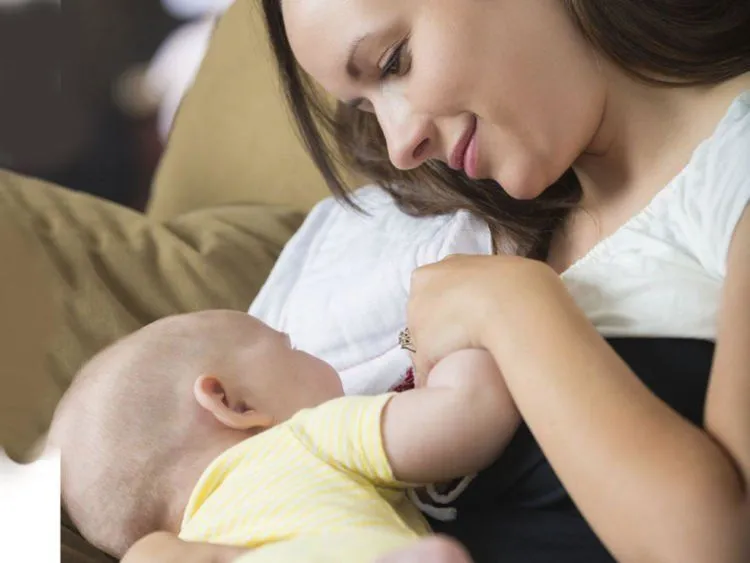 8 Kebiasaan Mama yang Bikin Bayi Jadi Cerdas. Sudah Lakukan Belum, Ma? 9