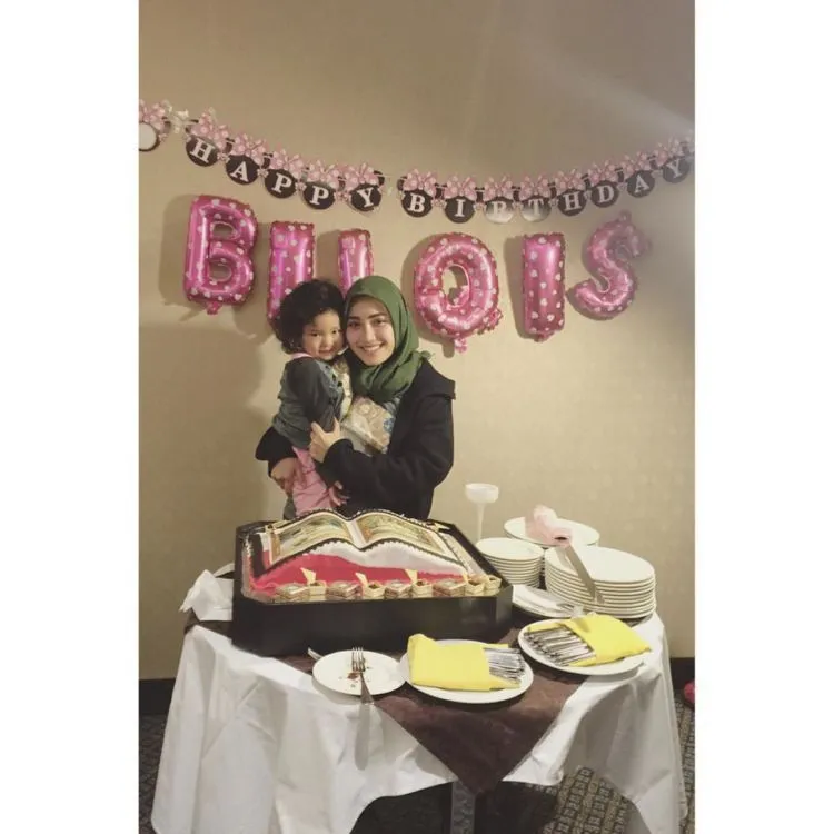 Meski Kena Gunjingan Juga, Pesta Ultah Bilqis ala Disney dan Princess Sofia Ini Tetap Sweet Lho 7