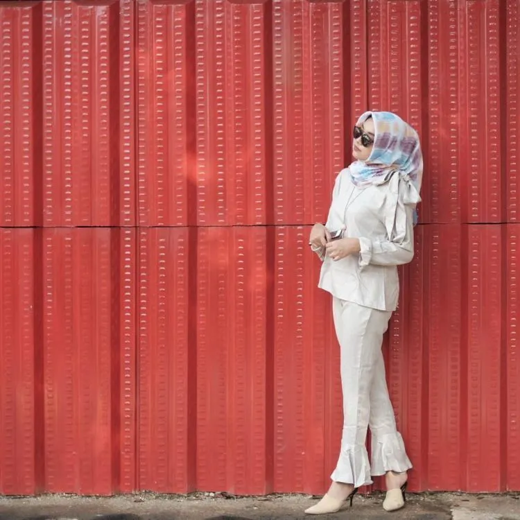 Sempat Dihina-hina, Kini Celana Cutbray Kembali Mengemuka. Ini Dia 13 Inspirasinya! 28