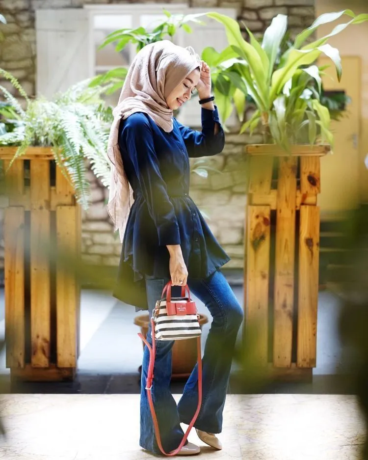 Sempat Dihina-hina, Kini Celana Cutbray Kembali Mengemuka. Ini Dia 13 Inspirasinya! 16