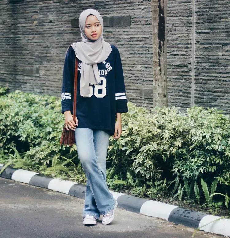 Sempat Dihina-hina, Kini Celana Cutbray Kembali Mengemuka. Ini Dia 13 Inspirasinya! 23
