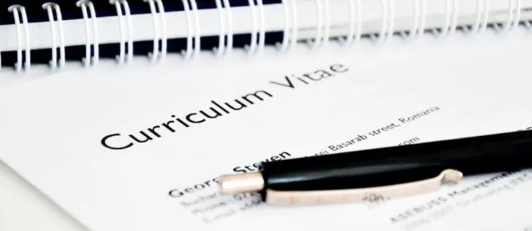 12 Kesalahan CV yang Bikin HRD Malas Baca, Pantesan Nggak Kunjung Diterima Kerja 18