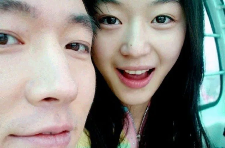 Jodoh yang Sempurna Itu Ada! Suami Artis Cantik Jun Ji Hyun yang Ganteng dan Kaya Ini Contohnya 7