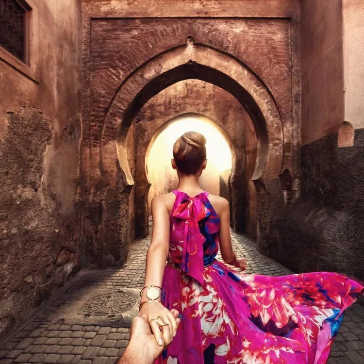 17 Foto #FollowMeTo dari Murad Osmann Ini Mengarungi Bali Sampai Barcelona, Ajak Aku Juga Dong Mas! 23
