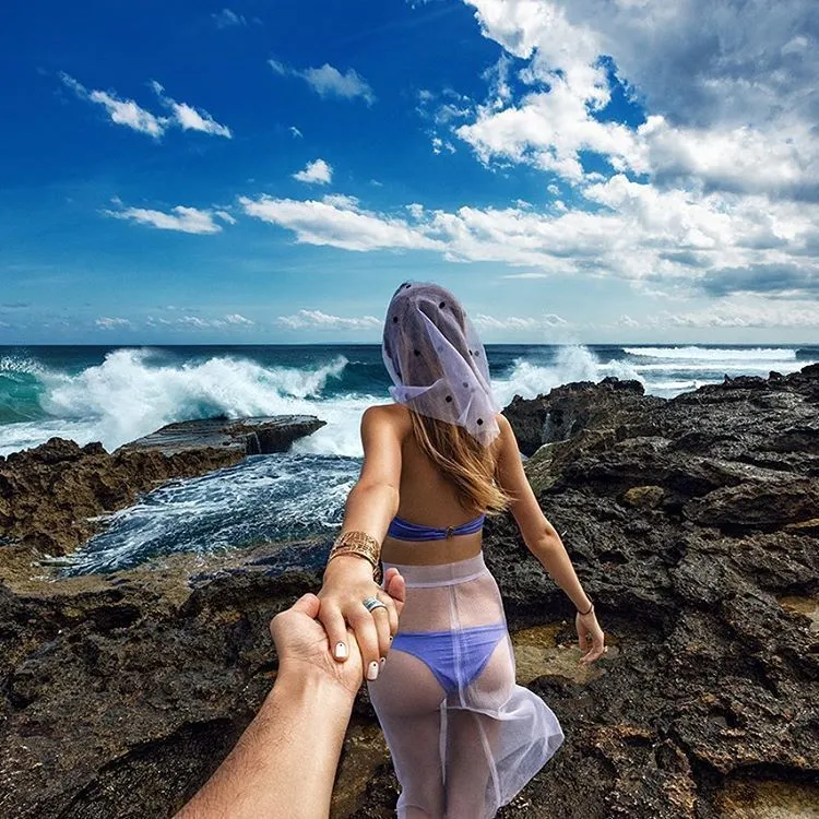 17 Foto #FollowMeTo dari Murad Osmann Ini Mengarungi Bali Sampai Barcelona, Ajak Aku Juga Dong Mas! 25