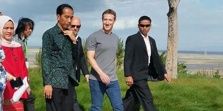 10 Benda Ini Paling Bakal Viral Juga Kalau Dipakai Pak Jokowi, Siap-Siap Deh Kamu Jualin Pas Ramai 20