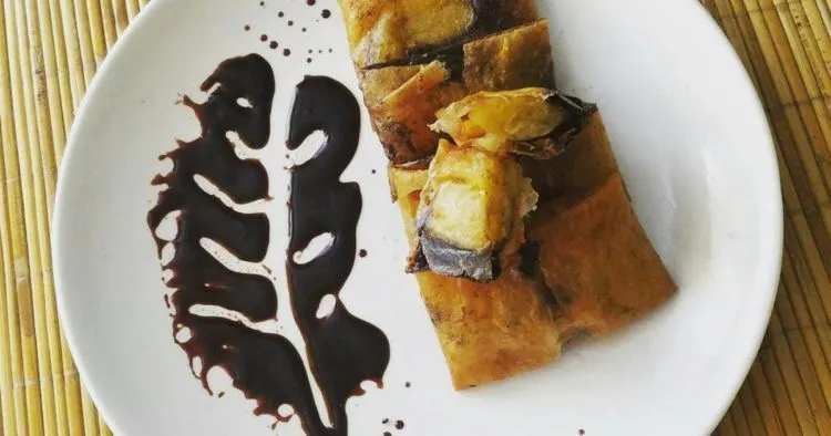 6 Kreasi Jajanan Lezat dari Kulit Lumpia. Tinggal Racik Bahan, Lipat-lipat, Lalu Goreng 7