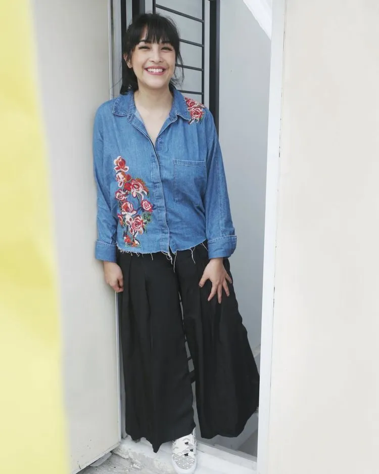 12 Mix and Match Celana Kulot yang Lagi Hits. Biar Penampilanmu Makin Kece dan Kekinian 14