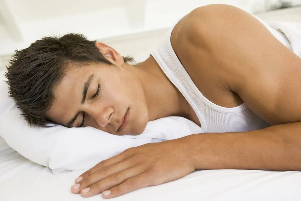 Penting Buat Cowok! 5 Hal Buruk Ini Bisa Terjadi Kalau Kalian Tidur Dengan Pakai Celana Dalam 8