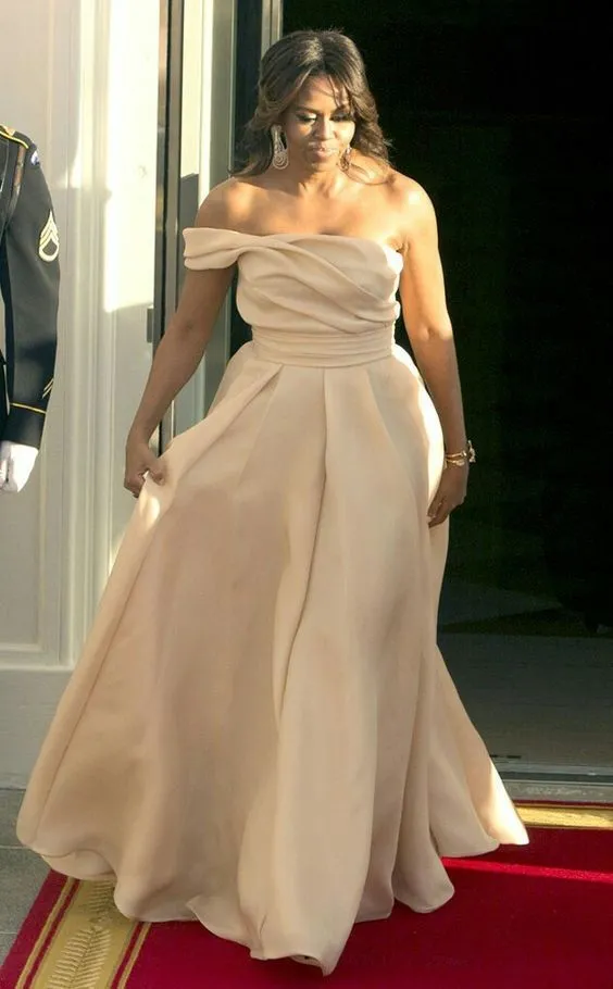 12 Penampilan Michelle Obama Selama Menjadi First Lady Amerika. Sederhana Tapi Tetap Elegan 20