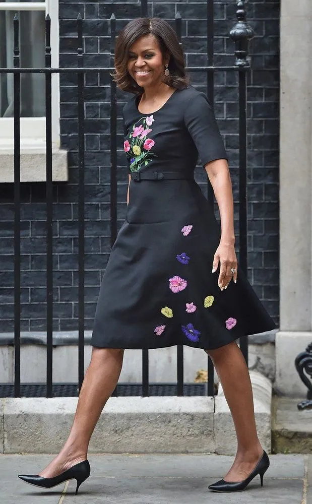 12 Penampilan Michelle Obama Selama Menjadi First Lady Amerika. Sederhana Tapi Tetap Elegan 19