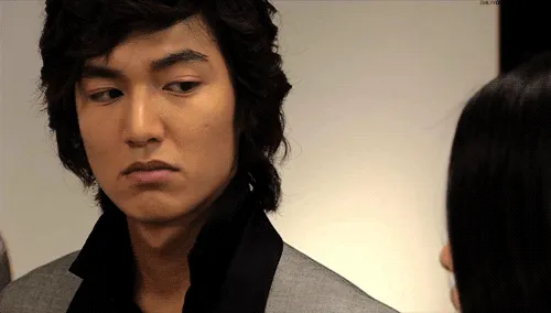 Cewek yang Suka Drama Korea Pasti Pengen Cowoknya Melakukan Gestur Manis dan Romantis Seperti Ini 23