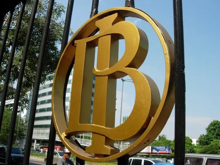 Pengaman Rectoverso, Ini Makna Sebenarnya Logo Palu Arit yang Ramai Dipermasalahkan Itu 7