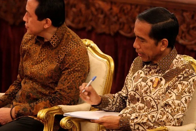10 Benda Ini Paling Bakal Viral Juga Kalau Dipakai Pak Jokowi, Siap-Siap Deh Kamu Jualin Pas Ramai 16