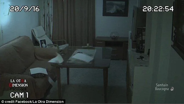 Seram! Gadis Cilik Ini Terekam Alami Kejadian Mirip Kombinasi Film Paranormal Activity dan Annebelle 12