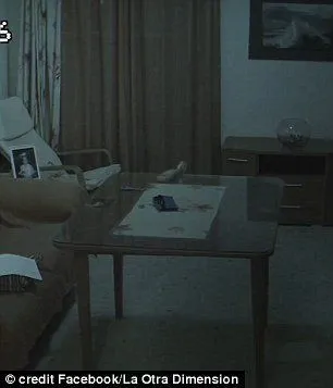 Seram! Gadis Cilik Ini Terekam Alami Kejadian Mirip Kombinasi Film Paranormal Activity dan Annebelle 13