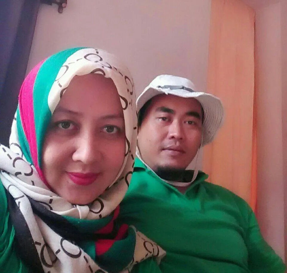Ungkapan Perasaan Cowok Pas Dengar Istrinya Hamil. Mulai dari Cuma Bisa Senyum Hingga Speechless! 12