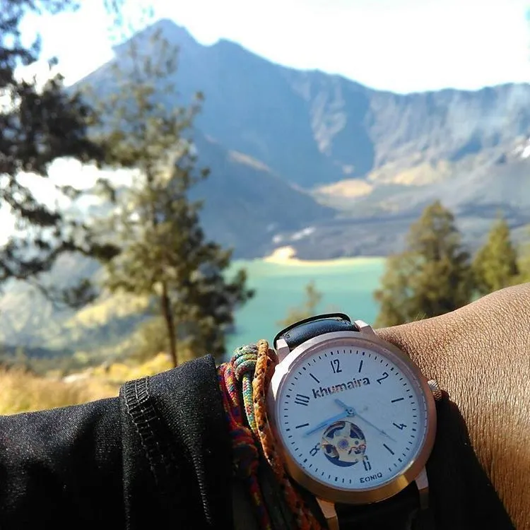 12 Aksesoris Cewek yang Harus Dibawa Saat Traveling. Biar Foto di Instagram Nggak Malu-maluin! 16
