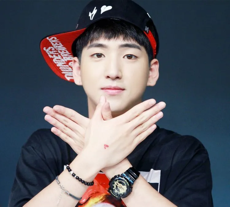 Deretan Artis Tampan Korea yang Usianya di Bawah 25, 'Dongsaeng' yang Tetap Ingin Kamu Panggil Oppa 23