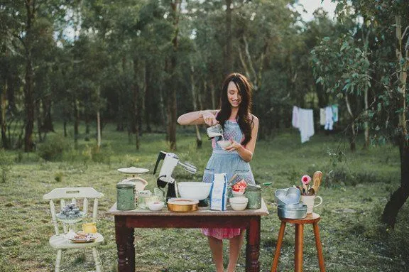 8 Kode yang Bisa Kamu Kasih Ke Pacar, Biar Bisa Cepat Dilamar 11