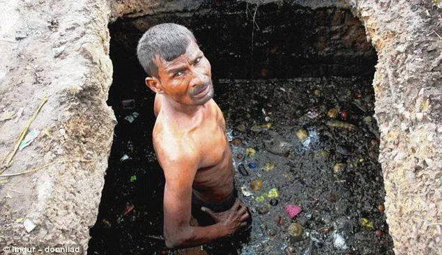 Mungkin Inilah 10 Pekerjaan yang Paling Buruk di Dunia. Tapi Nggak Masalah, yang Penting Rejeki Halal! 14