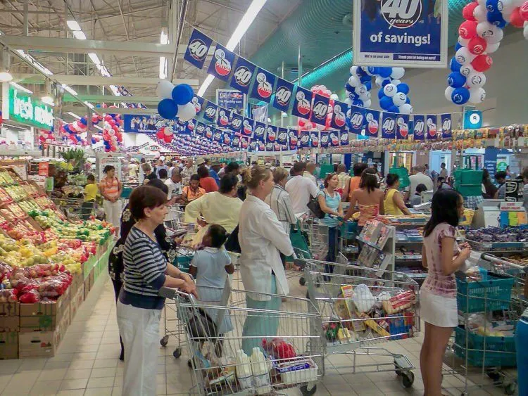 7 Tips Cerdas Mengantri di Kasir, Bayar Belanja di Awal Bulan Nggak Perlu Nunggu Berjam-jam Lagi 10