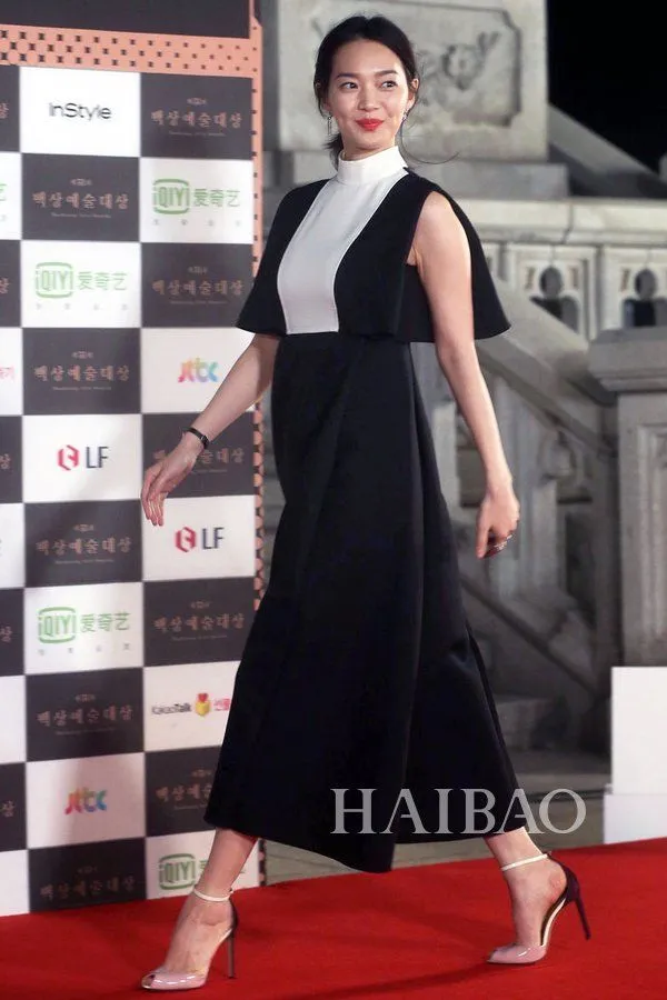 Sontek 10 Makeup dan Baju Kondangan A La Artis Korea. Tanpa Menor, Kamu Tetap Terlihat 'Wah' 13