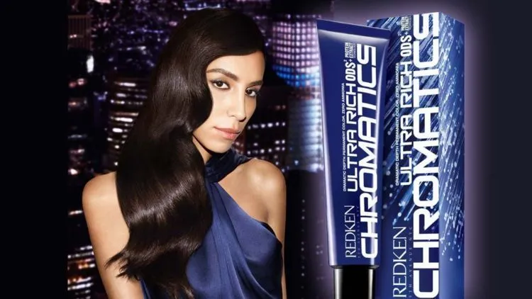 6 Transgender yang Berhasil Lampaui Batas Sampai Jadi Ikon Produk Kecantikan. Duh, Kita Mah Apa 19